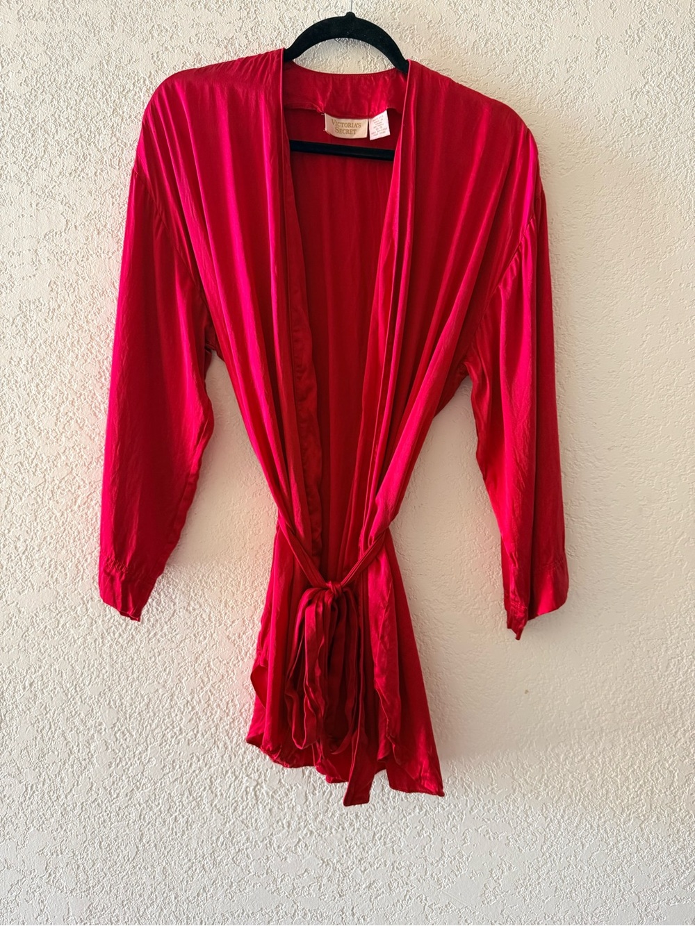 VICTORIA'S SECRET Vintage 100% Silk Red Satin Long Sleeve Tie Waist Robe Sz O/S